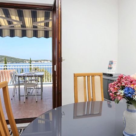 Family Friendly Seaside Apartments Razanj, Rogoznica - 10373 Δωμάτιο φωτογραφία