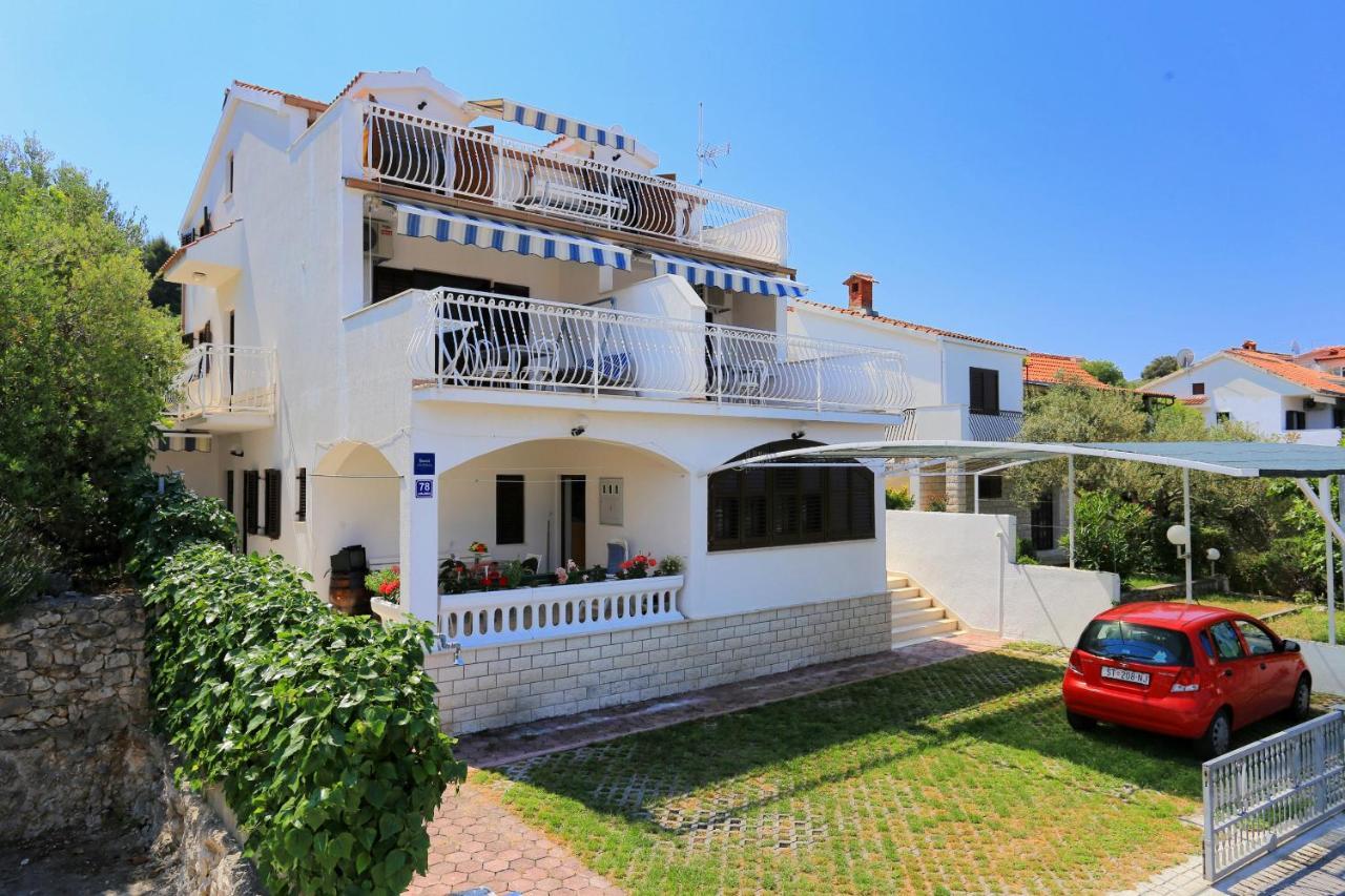 Family Friendly Seaside Apartments Razanj, Rogoznica - 10373 Εξωτερικό φωτογραφία