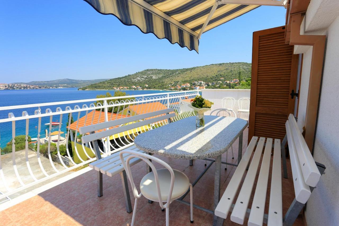 Family Friendly Seaside Apartments Razanj, Rogoznica - 10373 Εξωτερικό φωτογραφία