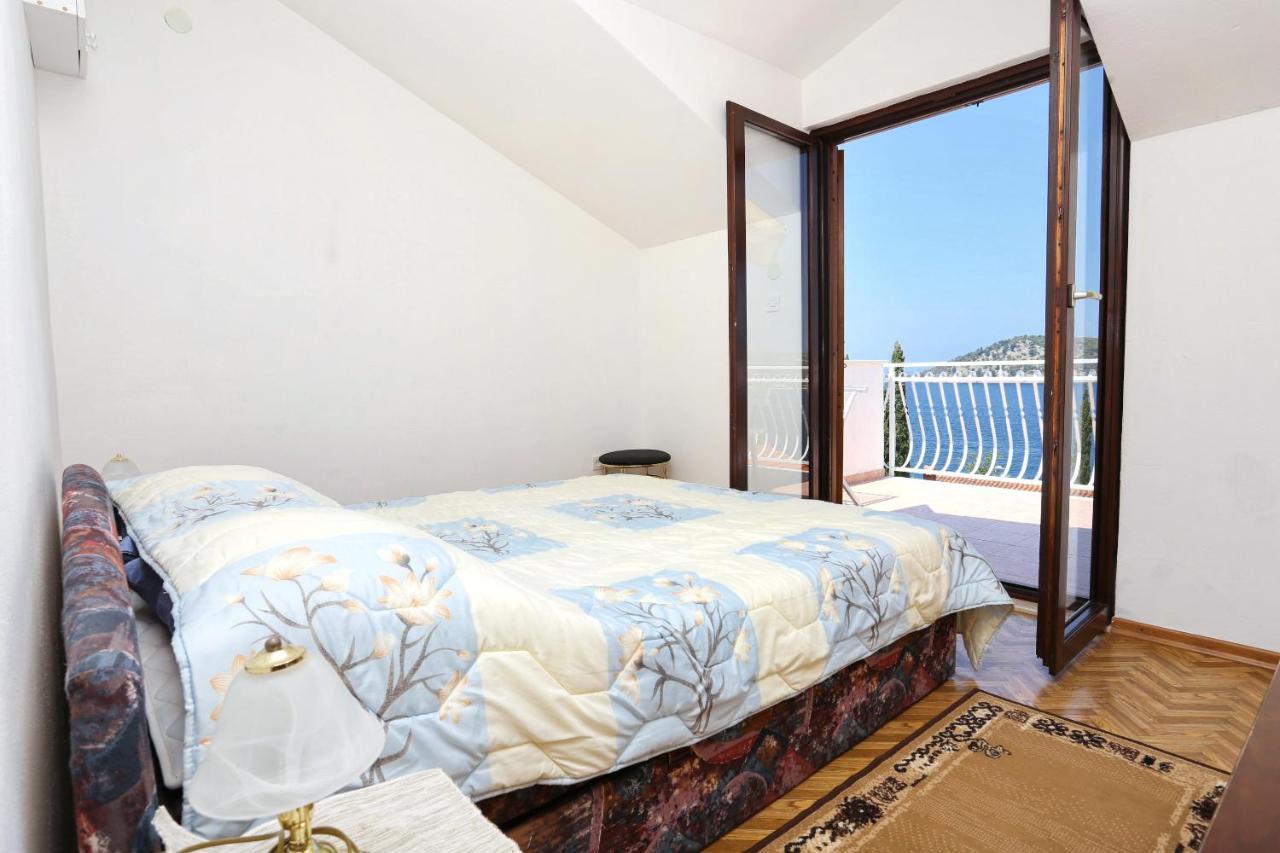 Family Friendly Seaside Apartments Razanj, Rogoznica - 10373 Εξωτερικό φωτογραφία