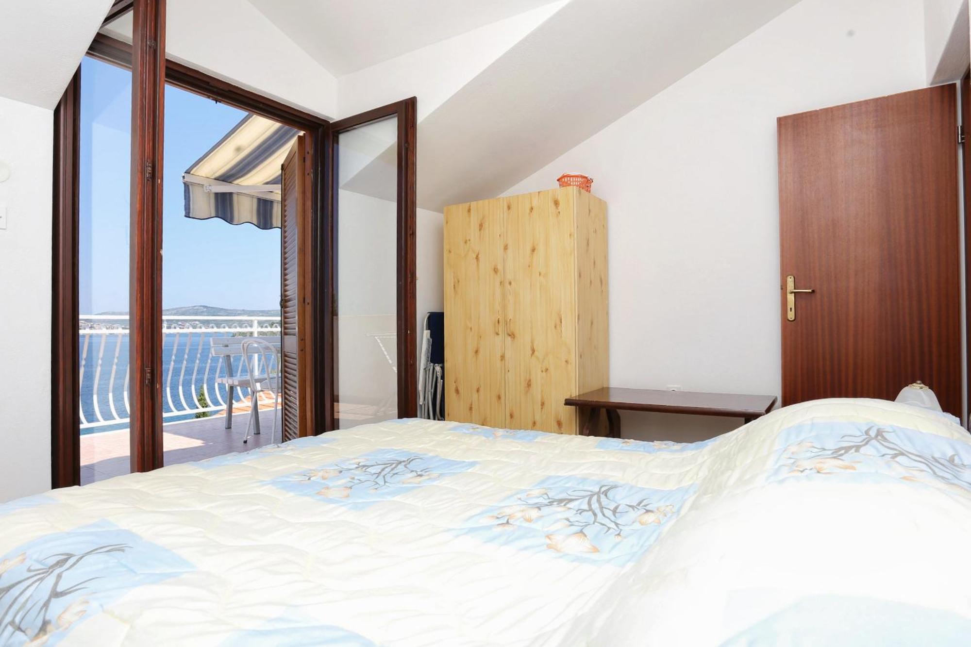 Family Friendly Seaside Apartments Razanj, Rogoznica - 10373 Δωμάτιο φωτογραφία