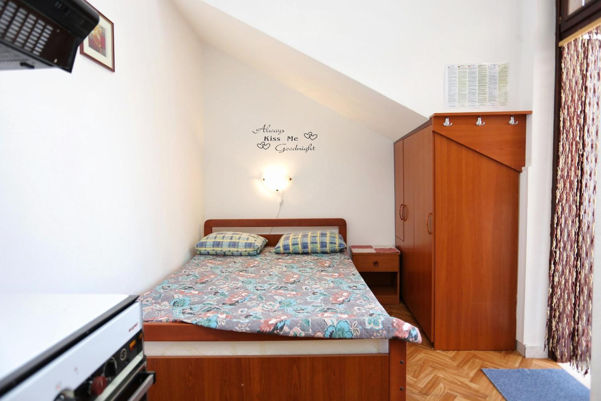 Family Friendly Seaside Apartments Razanj, Rogoznica - 10373 Δωμάτιο φωτογραφία